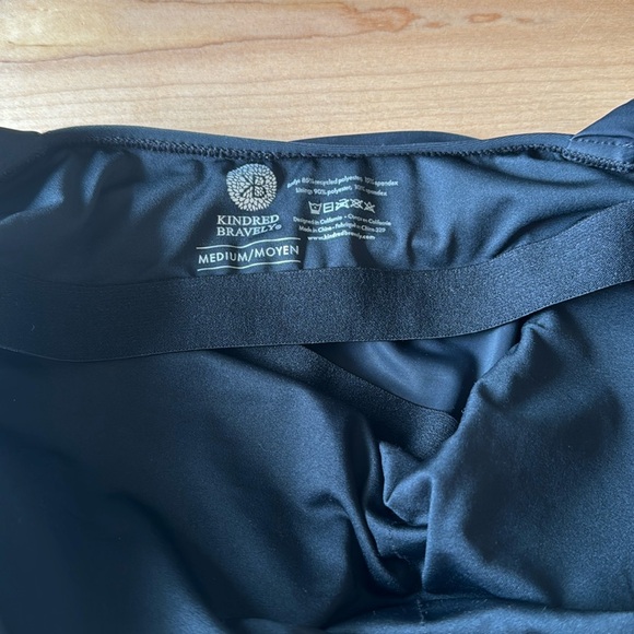 Kindred Bravely Black Maternity Nursing Tankini Top with Tie Straps Medium NWT - Picture 7 of 7